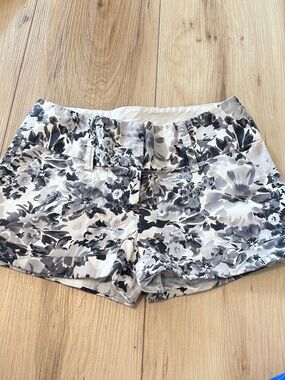 Guess Floral Print Bermuda Shorts in Black and White